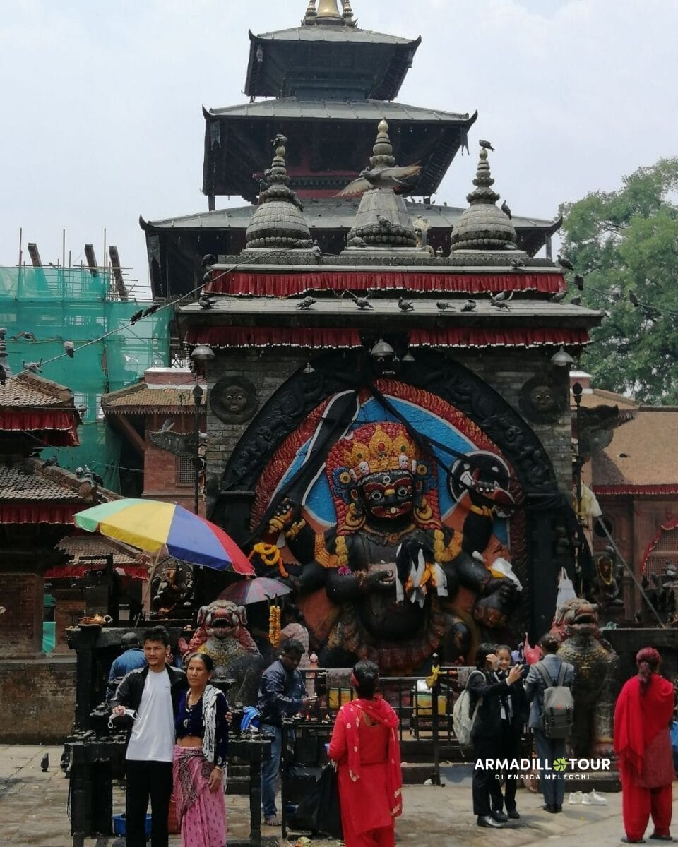 Nepal: Alla scoperta della Valle di Kathmandu tra templi e vette himalayane